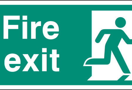 Fire exit right BS single sided 800x400mm 5mm rigid