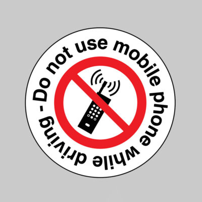 Do not use mobile phone while driving 65mm dia sheet of 6 peel 'n' stick labels