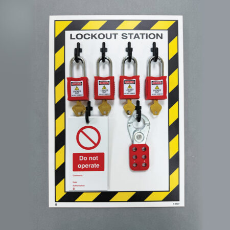 Lockout Station, 4 Lock Capacity, Includes Contents (4xpadlocks, pk of 10 tags, 1x25mm hasp)