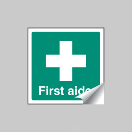 First aider sticker 25x25mm