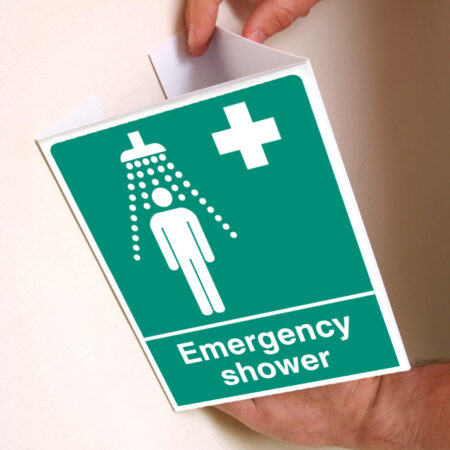 EasiFIX projecting sign 150x200mm face size - Emergency shower