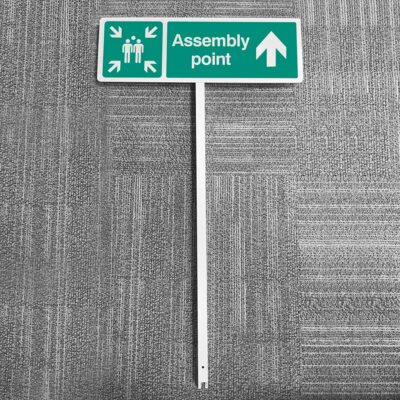 Verge sign - Assembly point straight on 450x150mm (post 800mm)