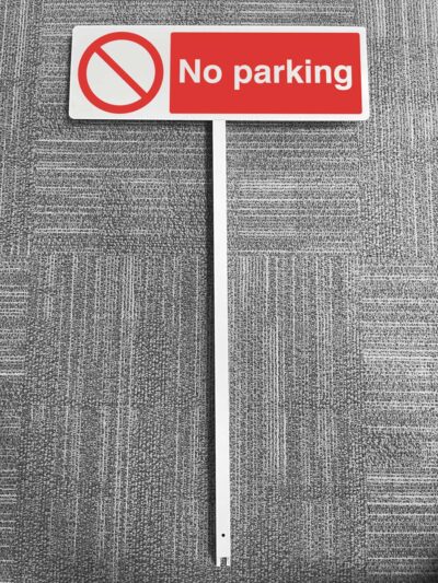 No Parking aluminium verge sign 450x150mm on post 800mm high