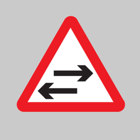 Two way traffic crossing ahead class R2 Permanent 600mm tri (3mm aluminium composite) c/w channell