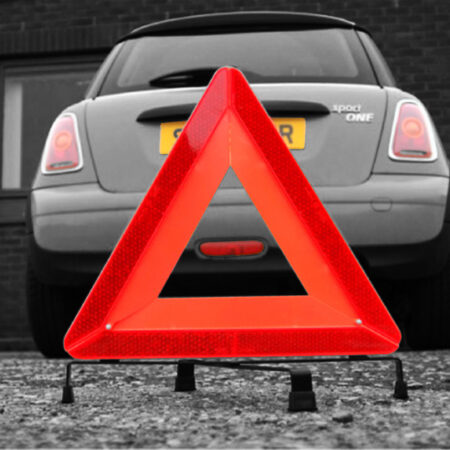 Collapsible high visibility vehicle warning triangle c/w storage case (460x160x35mm)