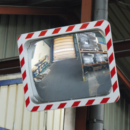 Traffic mirror 680x550mm viewing distance 9m